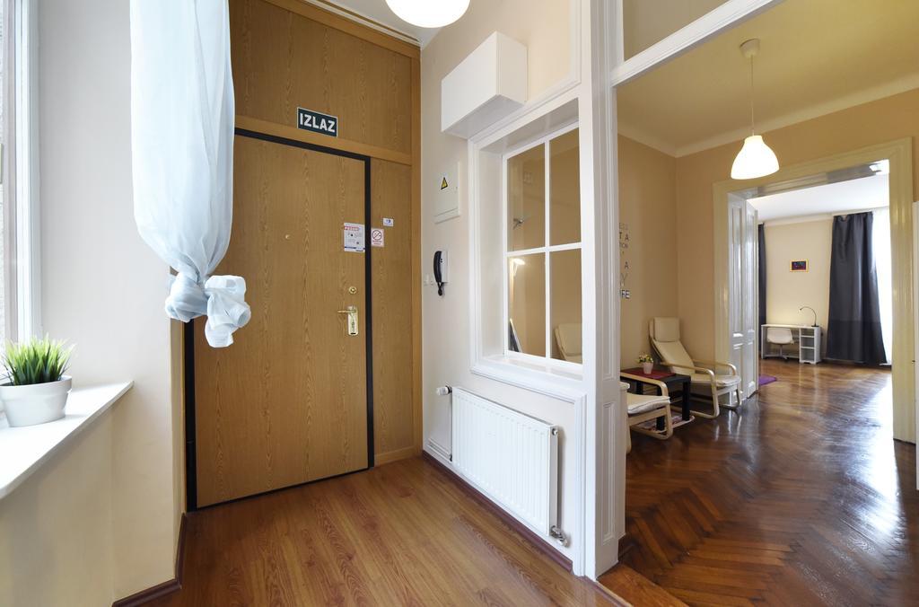 Apartment Metropolis 1 ザグレブ エクステリア 写真